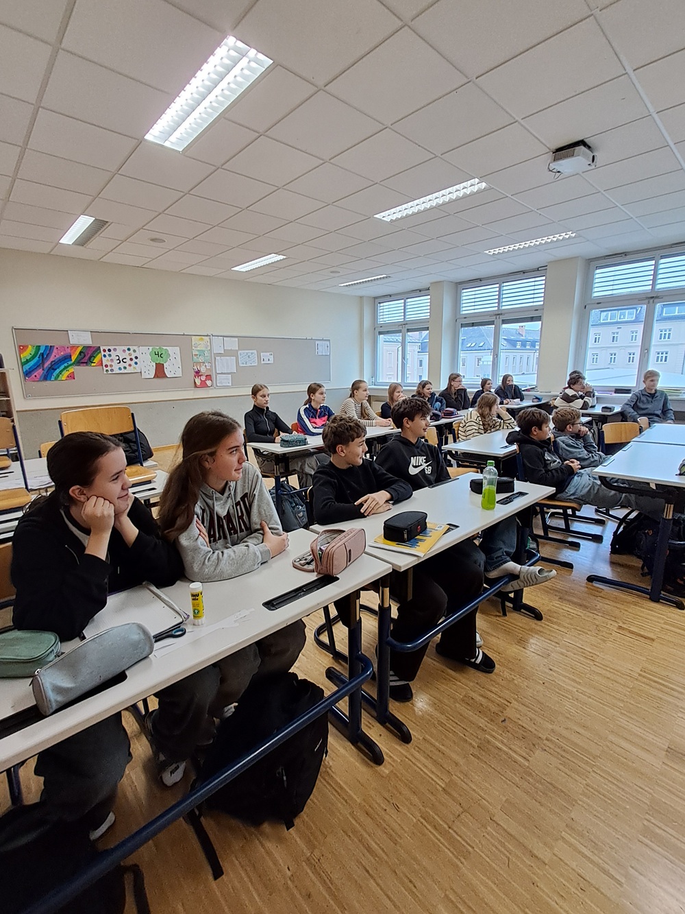 Das Theater kommt in die Schule 🎭